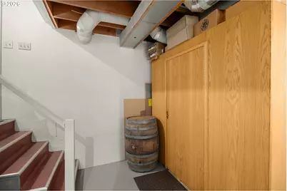 6464 SW Parkhill Dr, Portland, OR 97239 - Photo 42
