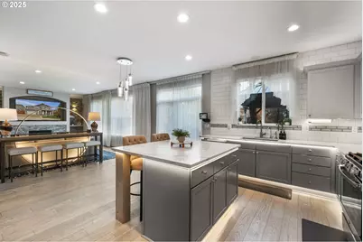 6055 SE 28th St, Gresham, OR 97080 - Photo 10