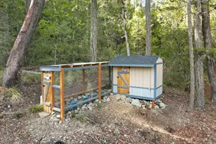 2602 Winona Rd, Grants Pass, OR 97526 - Photo 2