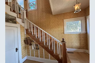 736 N Alvord Ave, Burns, OR 97720 - Photo 14