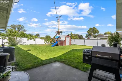 905 SW 4th St, Hermiston, OR 97838 - Photo 6