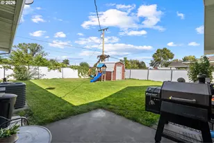 905 SW 4th St, Hermiston, OR 97838 - Photo 6