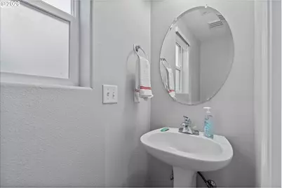 20583 SW Tesoro Ct, Beaverton, OR 97003 - Photo 10