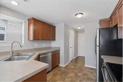 20583 SW Tesoro Ct, Beaverton, OR 97003 - Photo 8