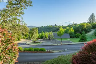 1797 NE Rocky Dr, Roseburg, OR 97470 - Photo 44