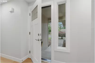 9410 NE 80th Ave, Vancouver, WA 98662 - Photo 4