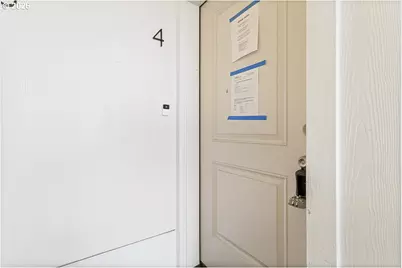 7360 N Atlantic Ave #4, Portland, OR 97217 - Photo 4