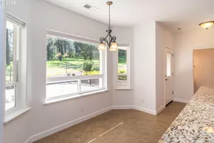 982 Doerner Rd, Roseburg, OR 97471 - Photo 8