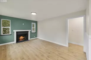 10116 N Hudson St, Portland, OR 97203 - Photo 8