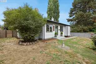 10116 N Hudson St, Portland, OR 97203 - Photo 4