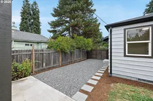 10116 N Hudson St, Portland, OR 97203 - Photo 32