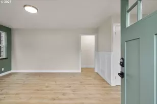 10116 N Hudson St, Portland, OR 97203 - Photo 6