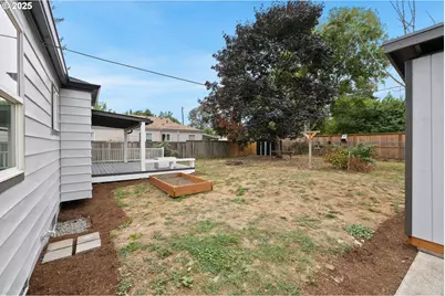 10116 N Hudson St, Portland, OR 97203 - Photo 34