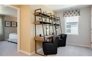 9409 SE Crystal Rose St, Happy Valley, OR 97086 - Photo 16