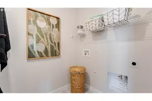 9409 SE Crystal Rose St, Happy Valley, OR 97086 - Photo 18