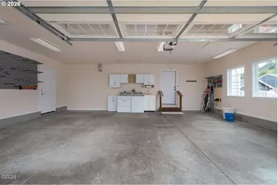 539 SE Neptune Ave, Lincoln City, OR 97367 - Photo 22