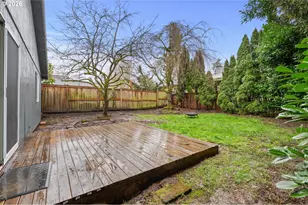 3306 NE Holman St, Portland, OR 97211 - Photo 28