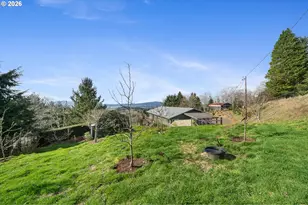 990 Skyline Dr, Tillamook, OR 97141 - Photo 22
