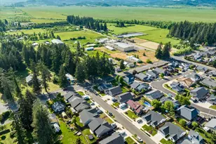 392 Owens Wy, Creswell, OR 97426 - Photo 40