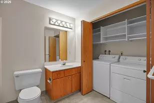 12506 SE Stark St, Portland, OR 97233 - Photo 26
