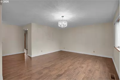 12506 SE Stark St #E, Portland, OR 97233 - Photo 6