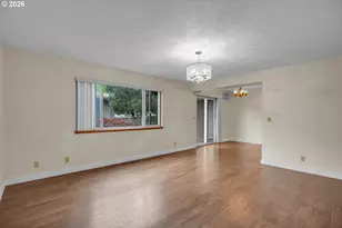 12506 SE Stark St, Portland, OR 97233 - Photo 8