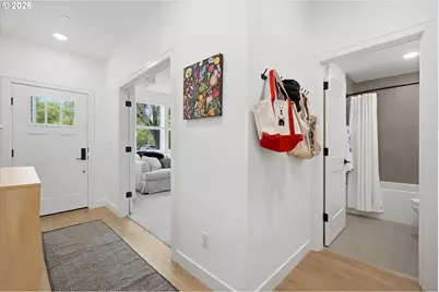 1408 SE Glenwood St #2, Portland, OR 97202 - Photo 4