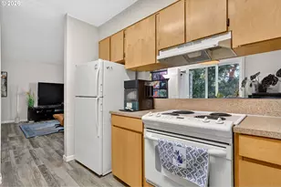 11367 SW Springwood Dr, Portland, OR 97223 - Photo 20