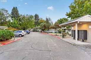 11367 SW Springwood Dr, Portland, OR 97223 - Photo 38