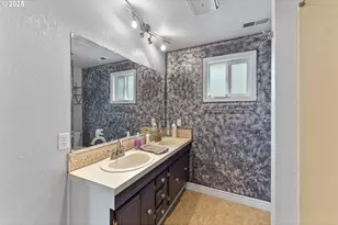 1183 Lookingglass Rd, Roseburg, OR 97471 - Photo 20