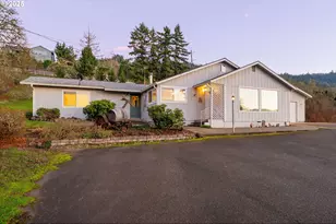 1183 Lookingglass Rd, Roseburg, OR 97471 - Photo 1