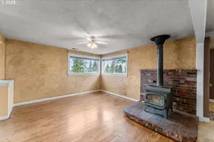 1183 Lookingglass Rd, Roseburg, OR 97471 - Photo 8