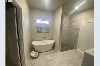 557 11th St, Port Orford, OR 97465 - Photo 8