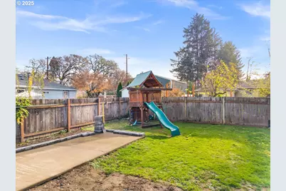 1720 B St, Forest Grove, OR 97116 - Photo 26