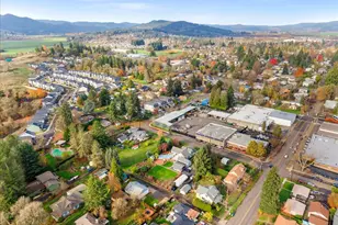 1720 B St, Forest Grove, OR 97116 - Photo 30