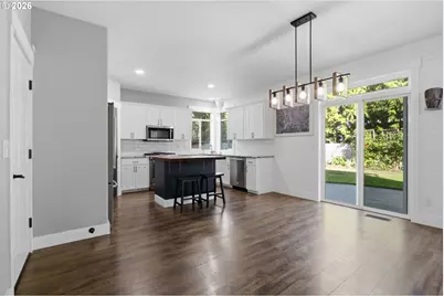 18118 SE 11th St, Vancouver, WA 98683 - Photo 6