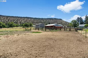 2185 SE Paulina Hwy, Prineville, OR 97754 - Photo 30