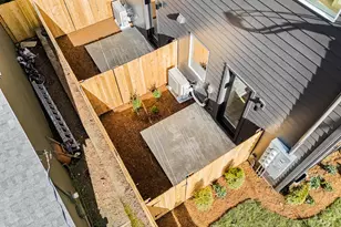 1251 SW Hume Ct, Portland, OR 97219 - Photo 14