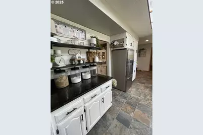 735 SW Mill St, Sheridan, OR 97378 - Photo 40