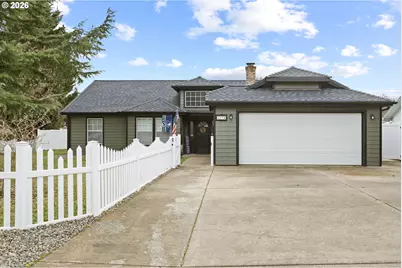 1774 E Fourth Ave, Sutherlin, OR 97479 - Photo 1