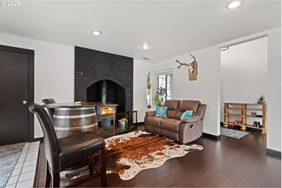 1774 E Fourth Ave, Sutherlin, OR 97479 - Photo 16