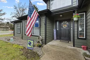 1774 E Fourth Ave, Sutherlin, OR 97479 - Photo 4