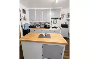 605 SE School St, Enterprise, OR 97828 - Photo 4