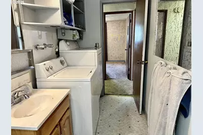 1702 Y Ave, La Grande, OR 97850 - Photo 10