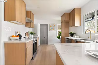 2530 NE Dekum St, Portland, OR 97211 - Photo 34