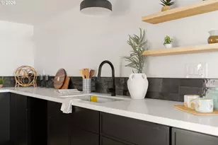 2530 NE Dekum St, Portland, OR 97211 - Photo 44