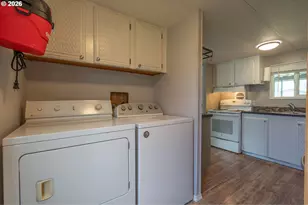 2010 SW 3rd St, Corvallis, OR 97333 - Photo 12