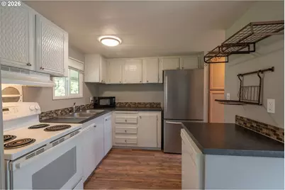 2010 SW 3rd St #16, Corvallis, OR 97333 - Photo 10