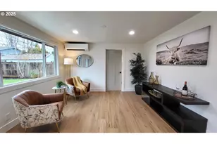 2240 Providence St, Eugene, OR 97401 - Photo 10