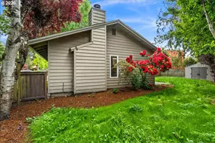 11257 SW Springwood Dr, Portland, OR 97223 - Photo 24